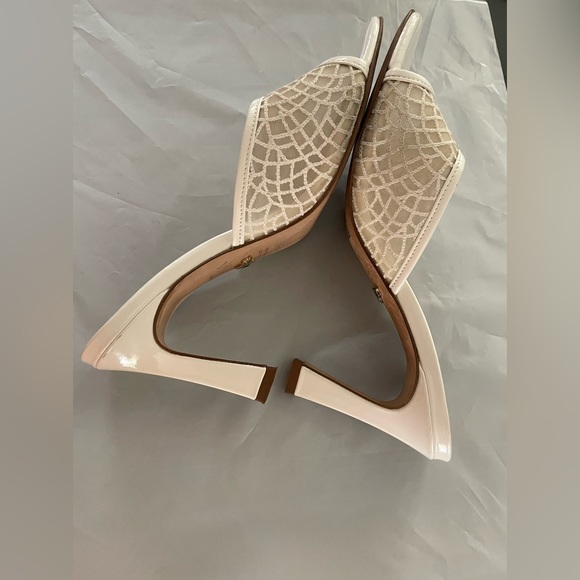 ATANA Crochet Mule 85 White Patent. - Picture 6 of 8